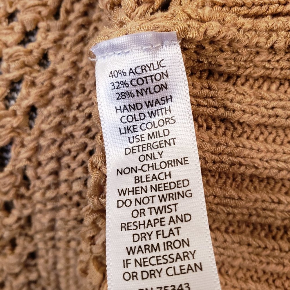 Spring Sweater/Pull-Over Style - Picture 8 of 8